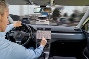 Distracted Driver Using GPS Navigation