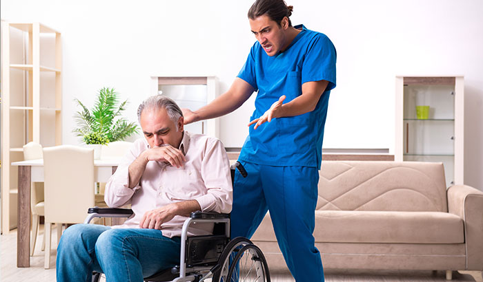 how-do-nursing-homes-for-the-elderly-train-caregivers