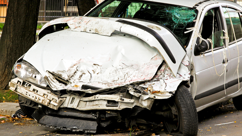 South Ogden, UT - Collision on Eastwood Blvd Ends in Injuries