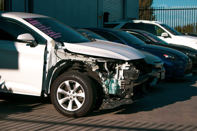 Lehi, UT - Crash Closes 500 West St, Injuries Reported