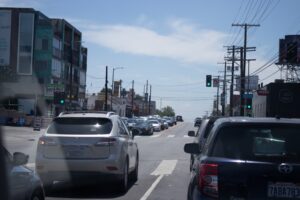 Salt Lake City, UT - One Injured in Crash on S Main St