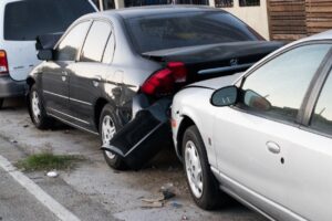 Orem, UT - Crash on Canyon Pkwy Results in Injuries