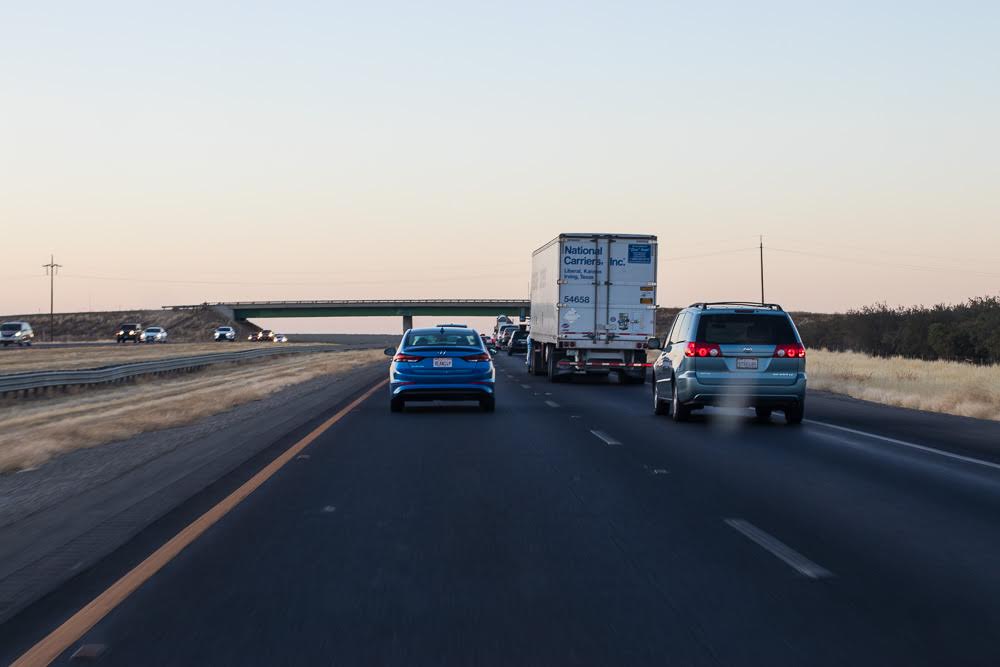Salt Lake City, UT – Accident on 300 S Ends in Injuries